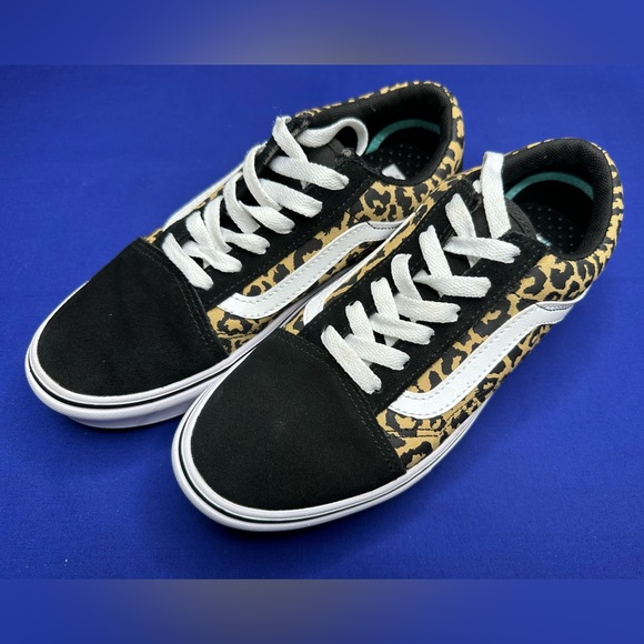 Vans Animal Print - Picture 2 of 7